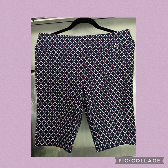 Stretchy Shorts - Picture 1 of 5